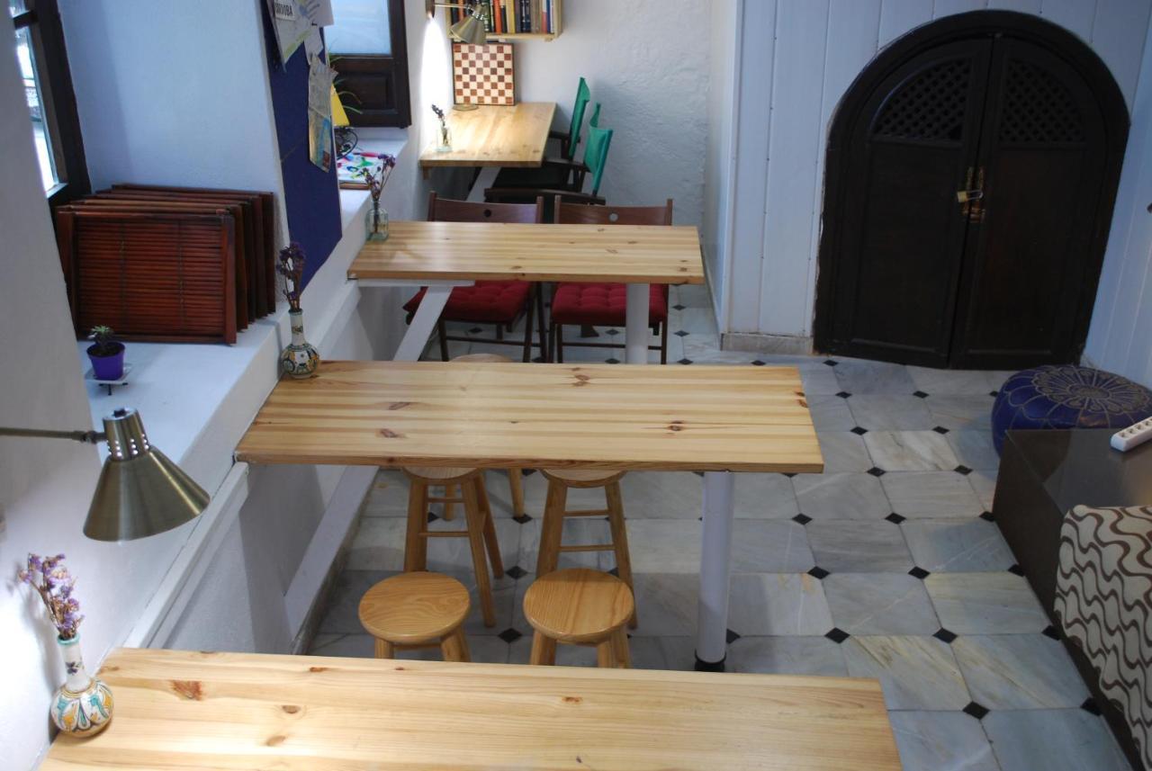 Backpacker Al-Katre Bed and Breakfast Κόρδοβα Εξωτερικό φωτογραφία